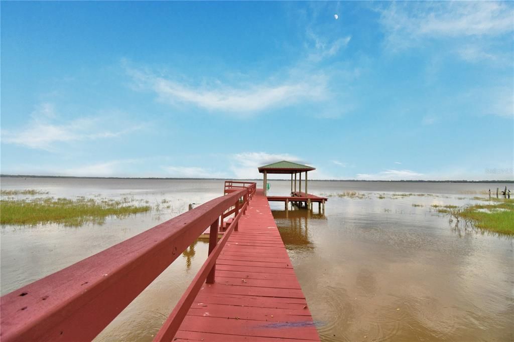 For Sale: $497,000 (3 beds, 2 baths, 1431 Square Feet)