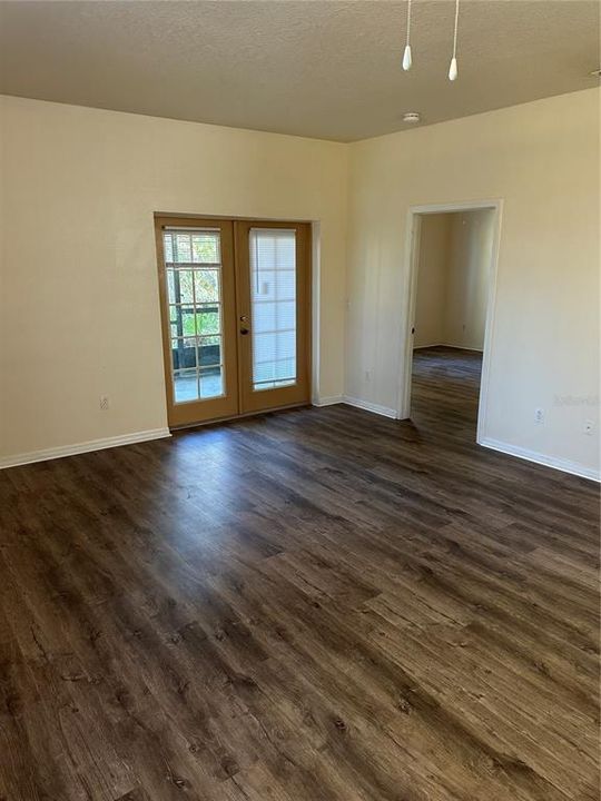 В аренду: $1,800 (3 спален, 2 ванн, 1100 Квадратных фут)