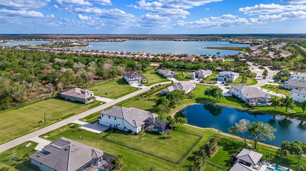 For Sale: $2,050,000 (5 beds, 4 baths, 4389 Square Feet)