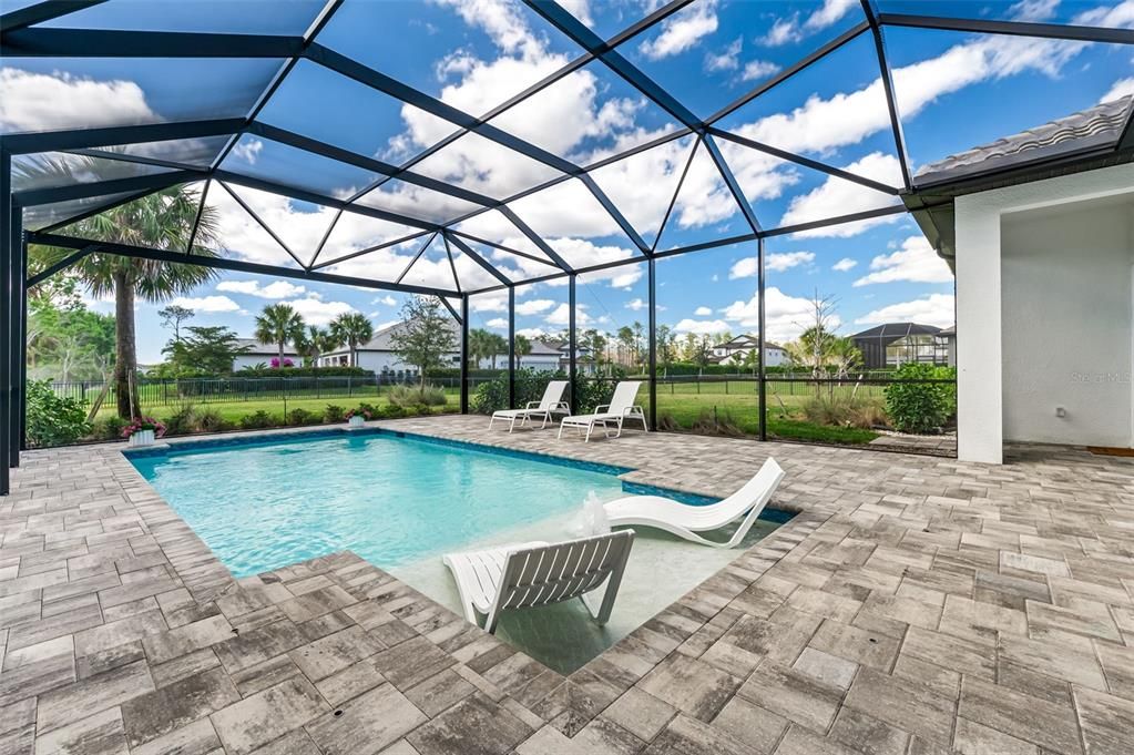 For Sale: $2,050,000 (5 beds, 4 baths, 4389 Square Feet)