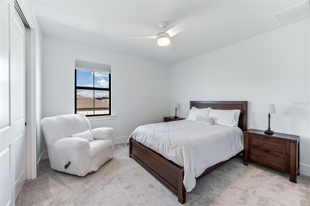 For Sale: $2,050,000 (5 beds, 4 baths, 4389 Square Feet)