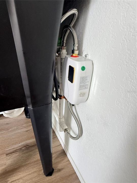 待售: $103,000 (0.14 acres)