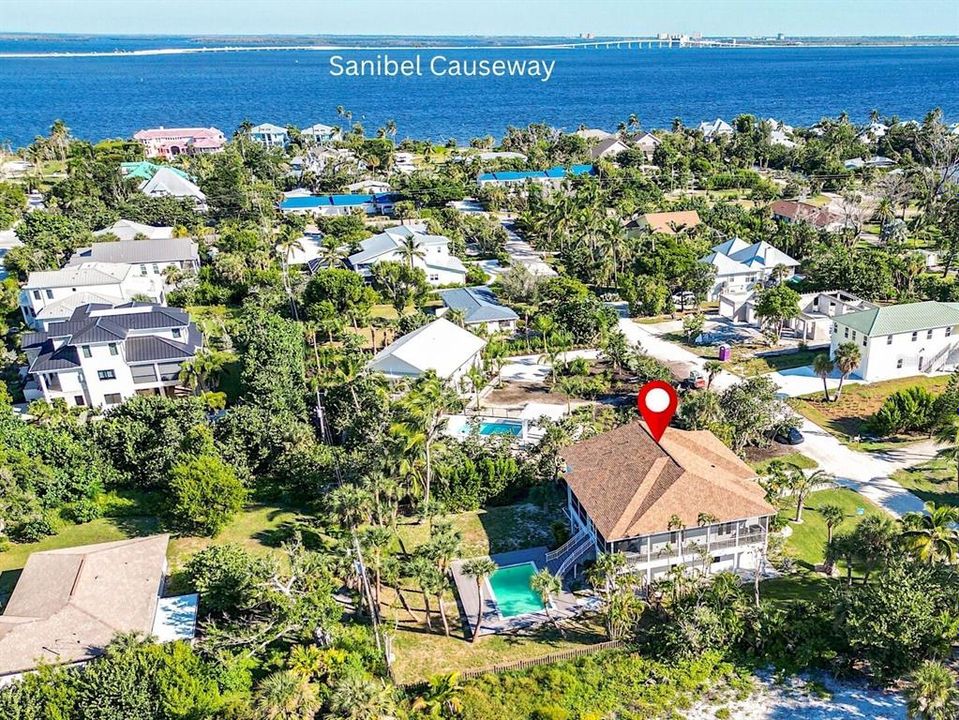 待售: $1,700,000 (4 贝兹, 2 浴室, 2389 平方英尺)