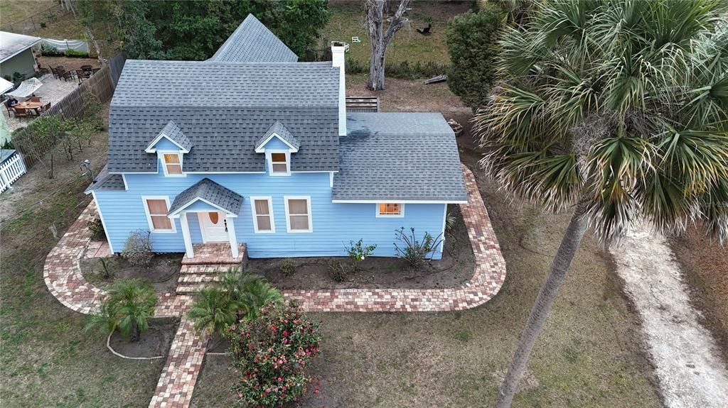 Recently Sold: $250,000 (4 beds, 3 baths, 1715 Square Feet)