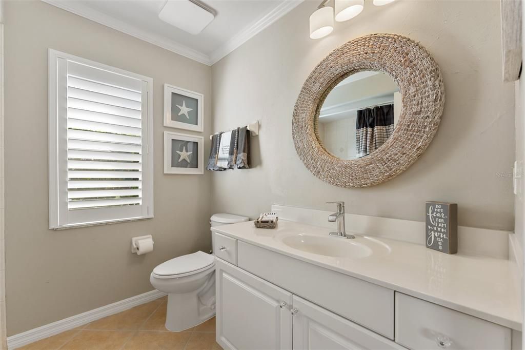 Под контрактом: $424,900 (3 спален, 2 ванн, 1864 Квадратных фут)