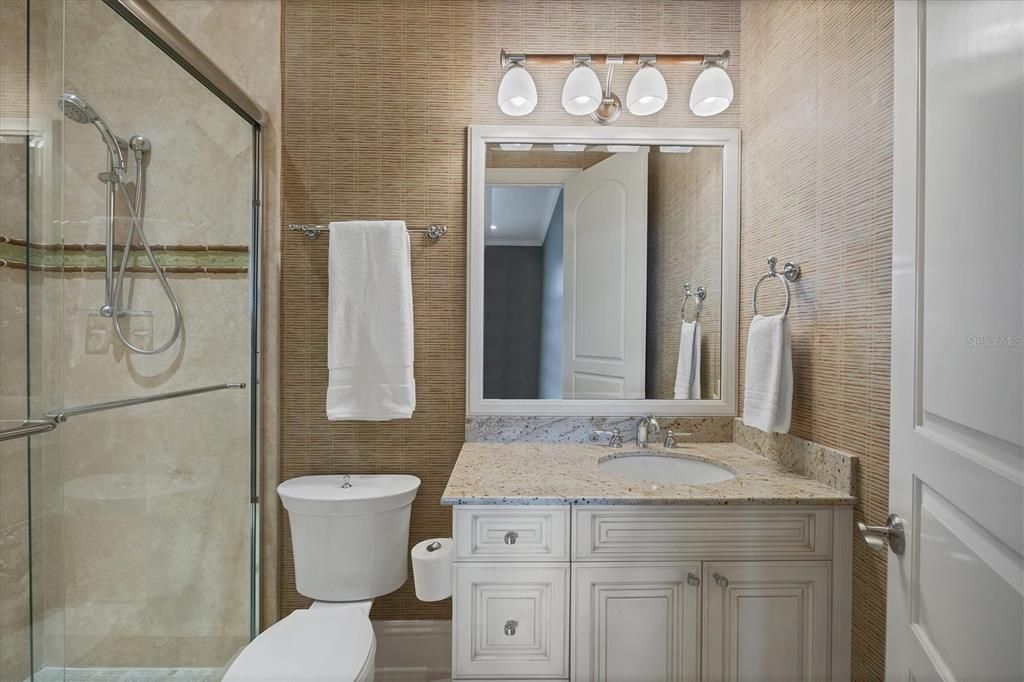 For Sale: $6,495,000 (6 beds, 6 baths, 6462 Square Feet)