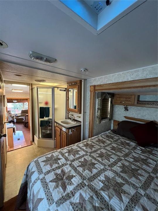 待售: $49,500 (1 贝兹, 1 浴室, 1493 平方英尺)