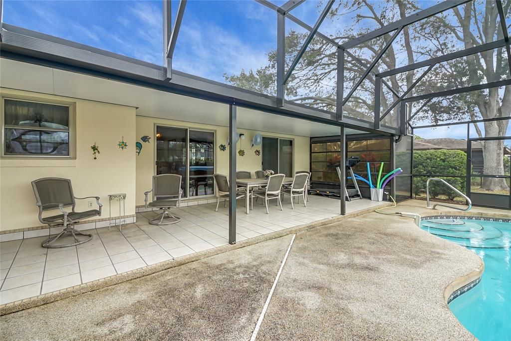 For Sale: $519,900 (3 beds, 2 baths, 1687 Square Feet)