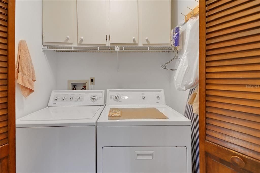 For Sale: $519,900 (3 beds, 2 baths, 1687 Square Feet)