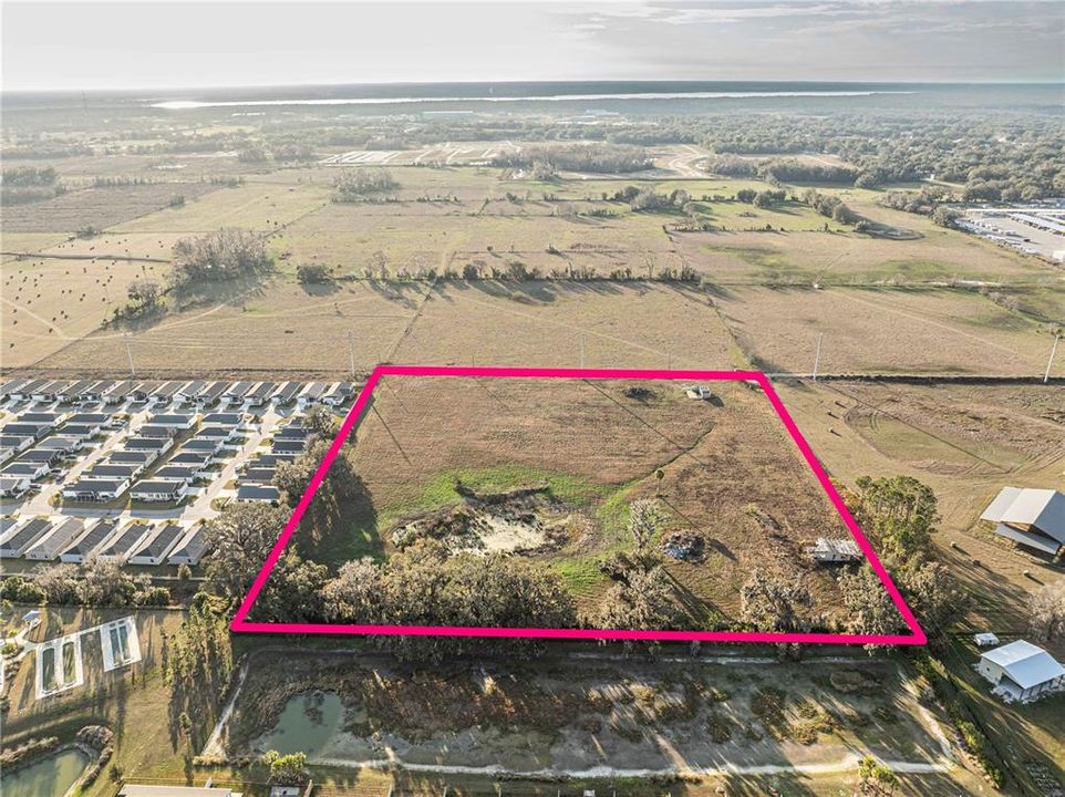 На продажу: $2,500,000 (10.00 acres)