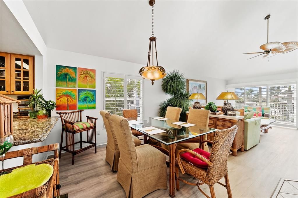 待售: $839,900 (3 贝兹, 3 浴室, 1850 平方英尺)