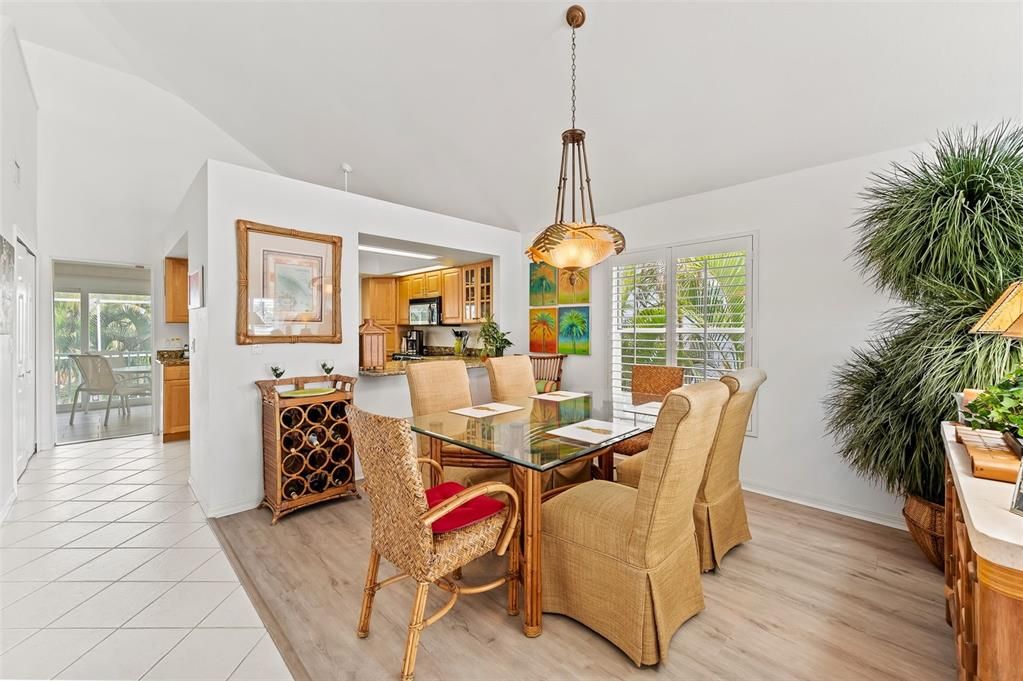 待售: $839,900 (3 贝兹, 3 浴室, 1850 平方英尺)