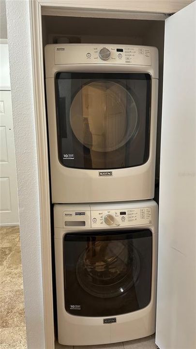 待售: $209,900 (3 贝兹, 2 浴室, 1151 平方英尺)