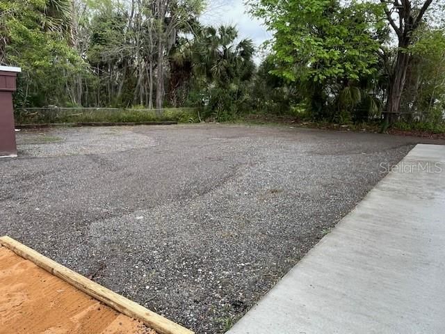 For Sale: $299,900 (3 beds, 2 baths, 1080 Square Feet)