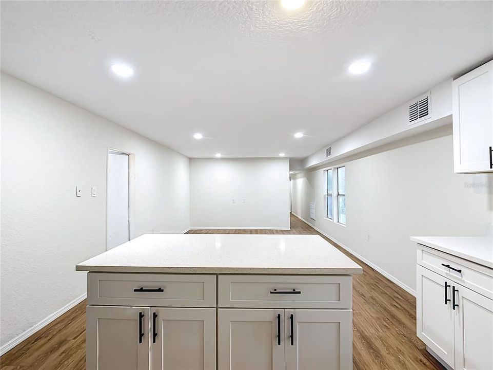 En Venta: $199,000 (2 camas, 1 baños, 840 Pies cuadrados)