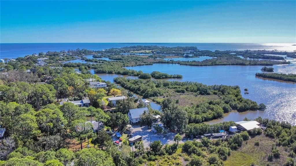 待售: $598,500 (4 贝兹, 4 浴室, 1392 平方英尺)