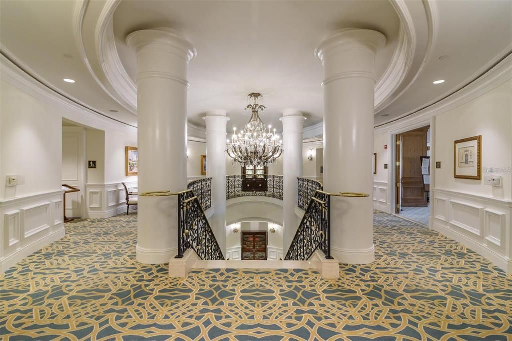 Active With Contract: $3,690,000 (3 beds, 3 baths, 3751 Square Feet)