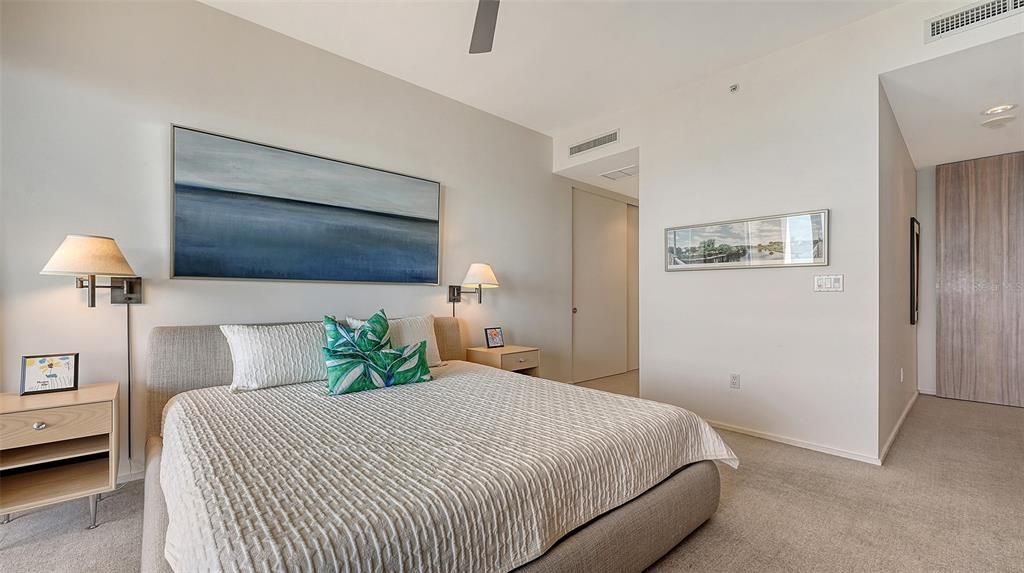 Active With Contract: $3,690,000 (3 beds, 3 baths, 3751 Square Feet)