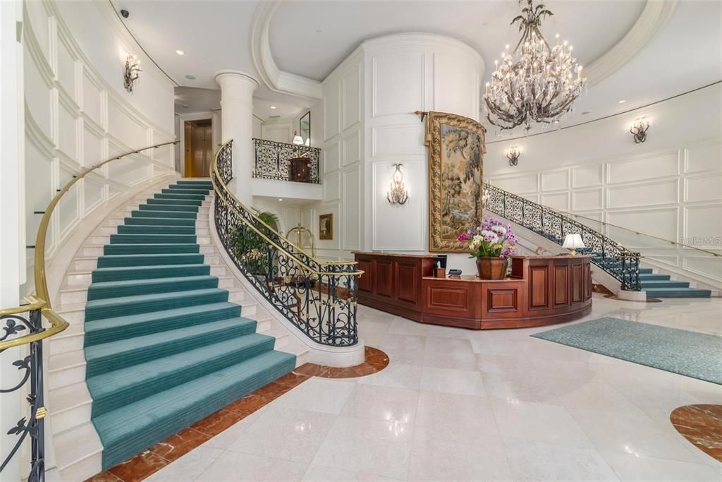 Active With Contract: $3,690,000 (3 beds, 3 baths, 3751 Square Feet)