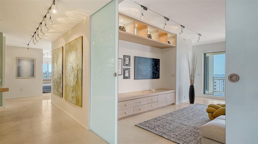 Active With Contract: $3,690,000 (3 beds, 3 baths, 3751 Square Feet)