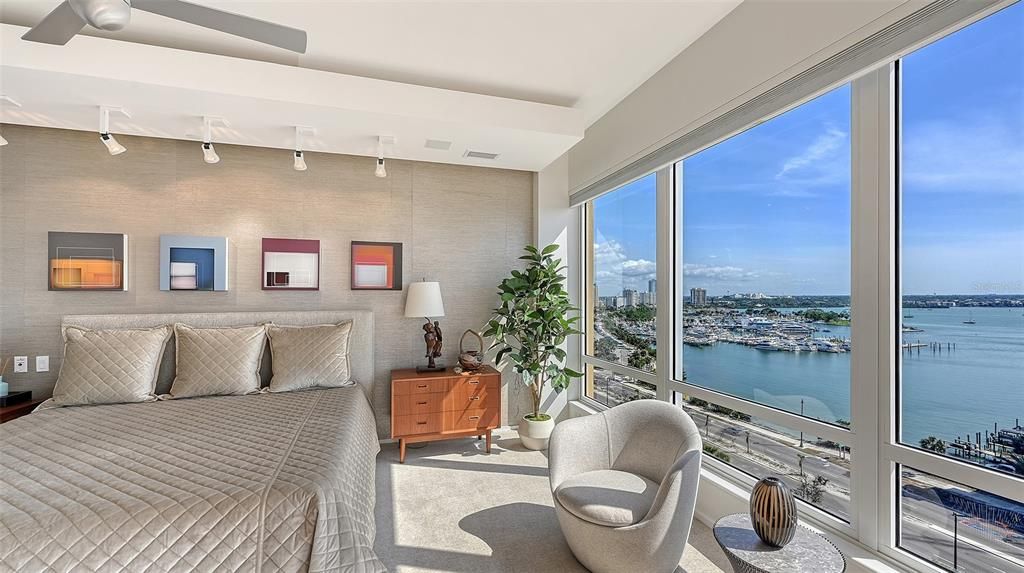 Active With Contract: $3,690,000 (3 beds, 3 baths, 3751 Square Feet)