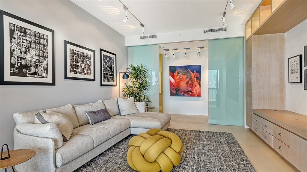 Active With Contract: $3,690,000 (3 beds, 3 baths, 3751 Square Feet)