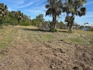 Active With Contract: $550,000 (5.14 acres)