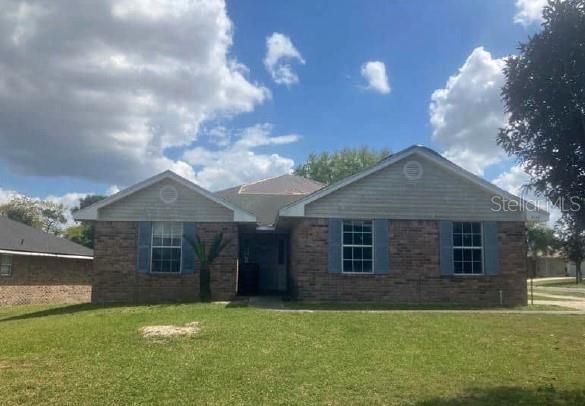 Recently Sold: $212,900 (4 beds, 2 baths, 1632 Square Feet)