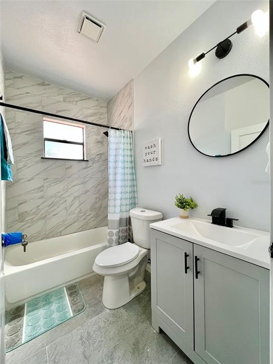 待售: $595,500 (4 贝兹, 0 浴室, 2315 平方英尺)