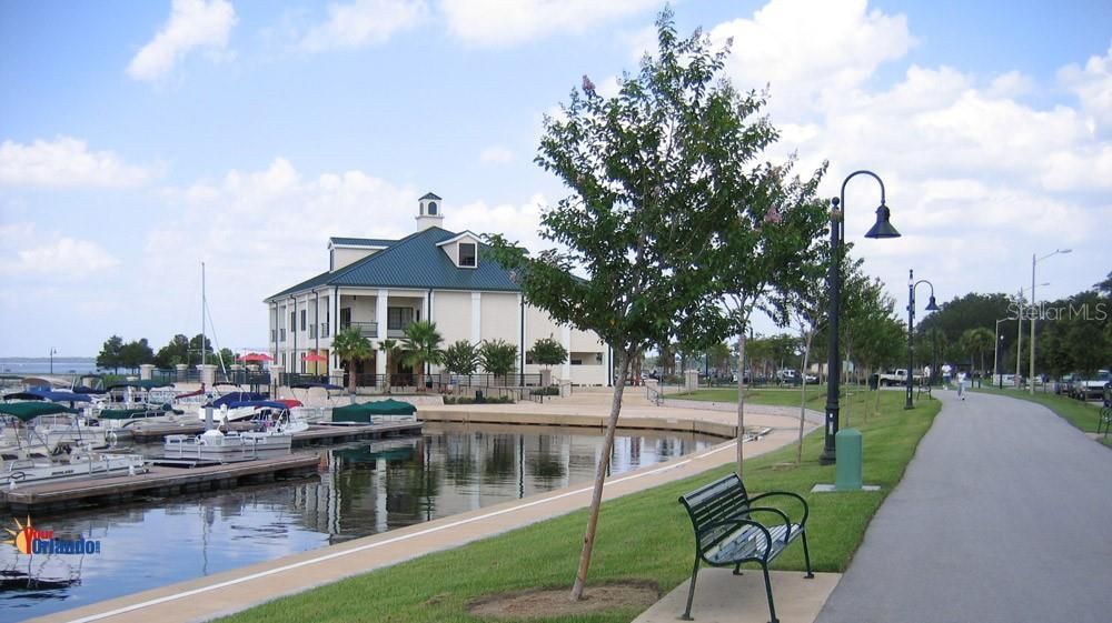 待售: $595,500 (4 贝兹, 0 浴室, 2315 平方英尺)