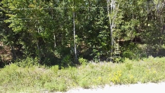 На продажу: $14,000 (0.24 acres)