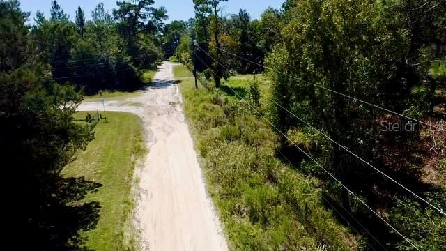 На продажу: $14,000 (0.24 acres)