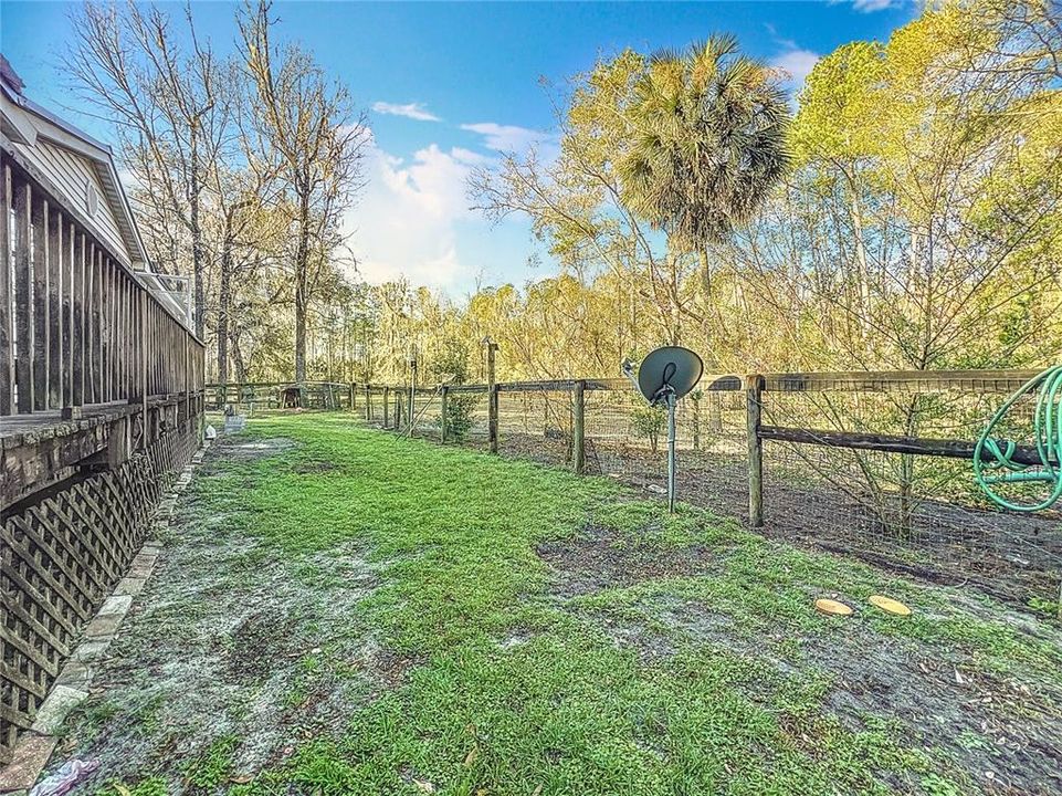 For Sale: $230,000 (3 beds, 2 baths, 1920 Square Feet)