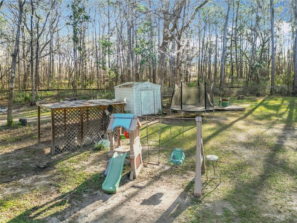 For Sale: $230,000 (3 beds, 2 baths, 1920 Square Feet)