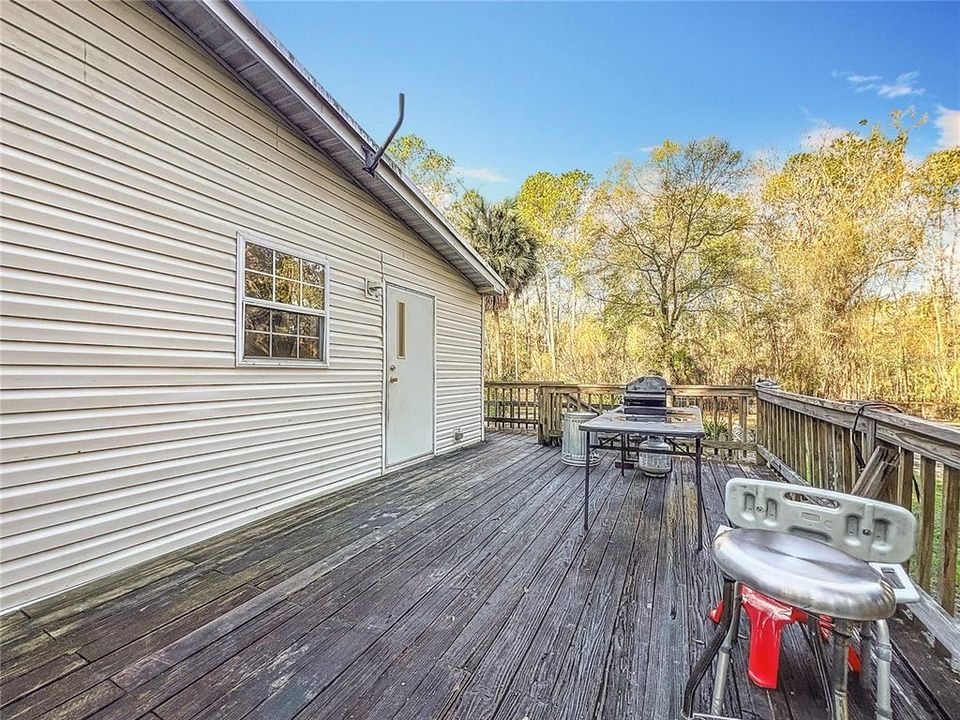 For Sale: $230,000 (3 beds, 2 baths, 1920 Square Feet)