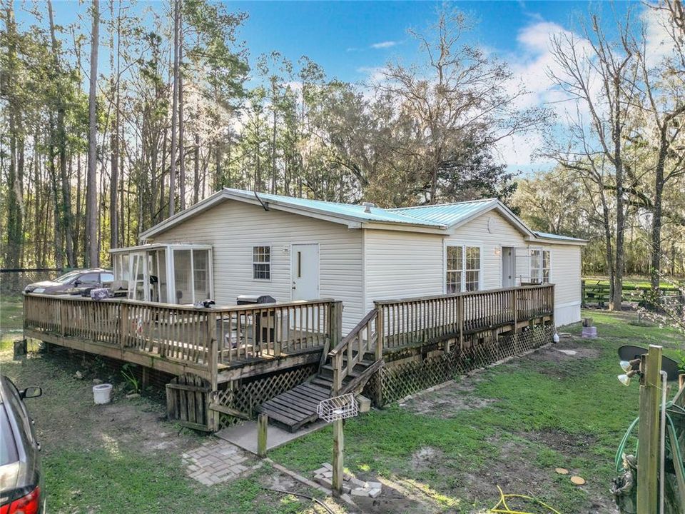 For Sale: $230,000 (3 beds, 2 baths, 1920 Square Feet)