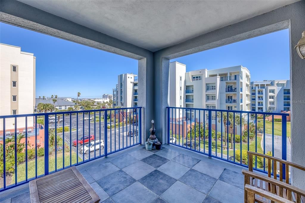 Activo con contrato: $479,900 (3 camas, 2 baños, 1771 Pies cuadrados)