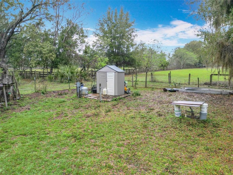 待售: $140,000 (2 贝兹, 2 浴室, 925 平方英尺)