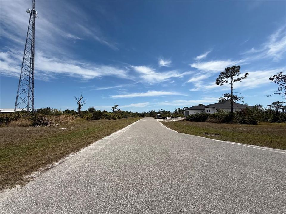 Activo con contrato: $15,000 (0.42 acres)
