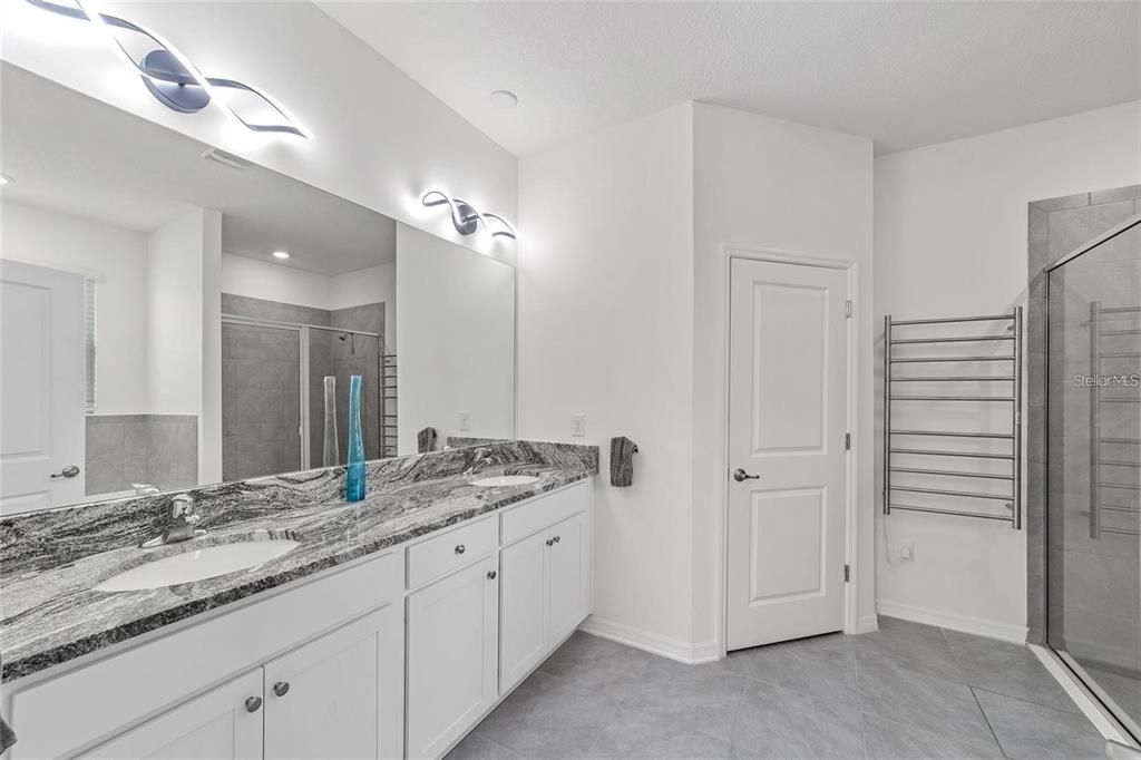 Active With Contract: $4,700 (3 beds, 2 baths, 1853 Square Feet)