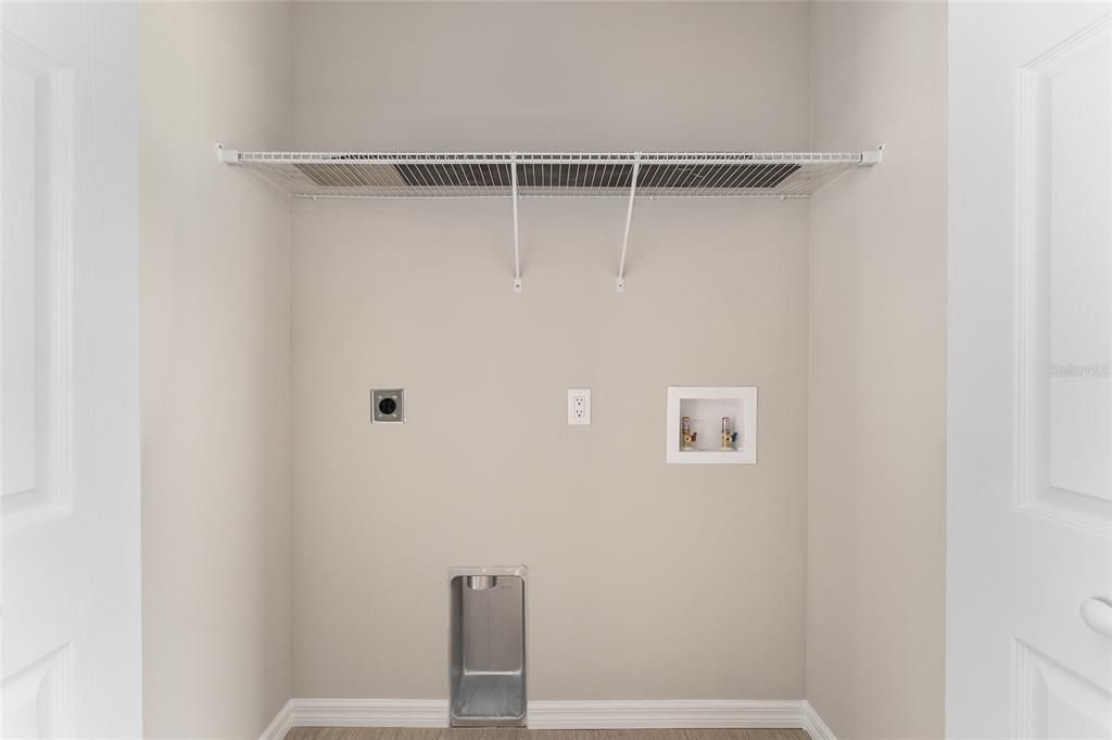 For Sale: $269,900 (3 beds, 2 baths, 1185 Square Feet)