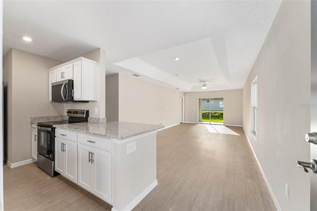 For Sale: $269,900 (3 beds, 2 baths, 1185 Square Feet)