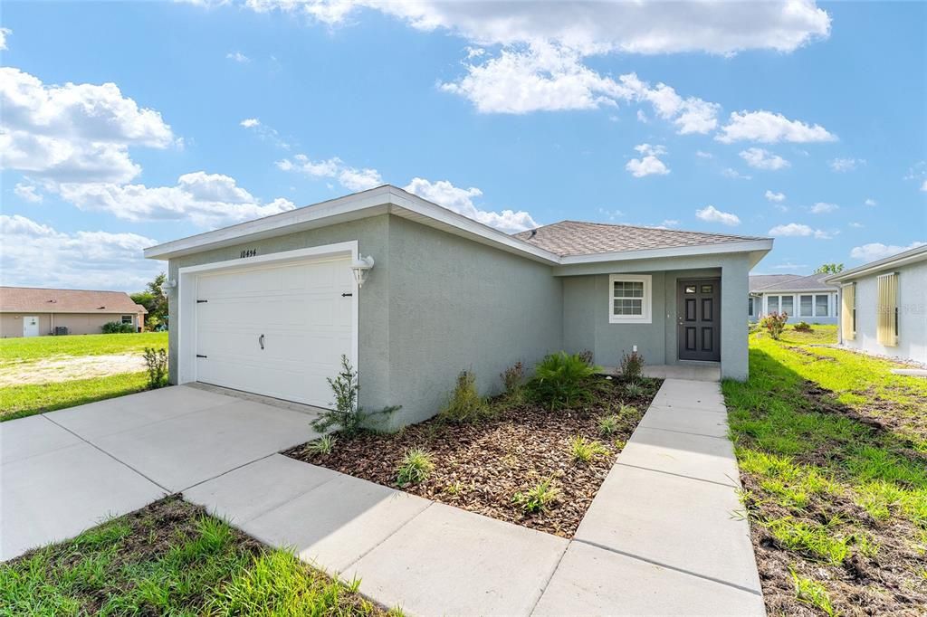 For Sale: $269,900 (3 beds, 2 baths, 1185 Square Feet)