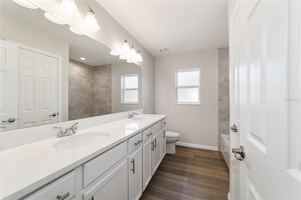 Active With Contract: $299,000 (3 beds, 2 baths, 1629 Square Feet)