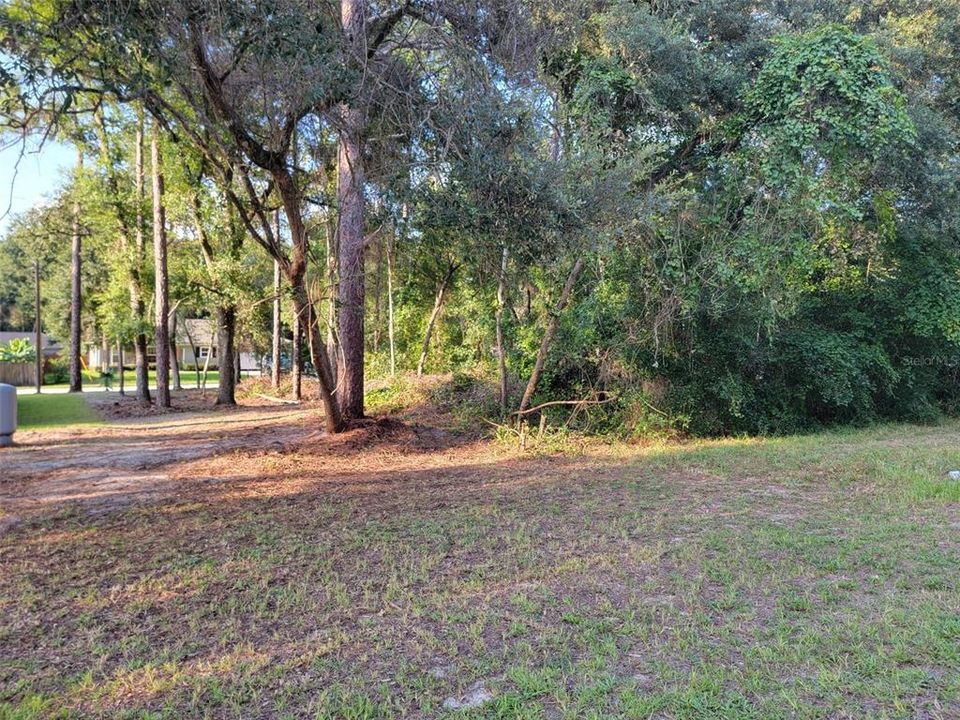 For Sale: $29,000 (0.11 acres)