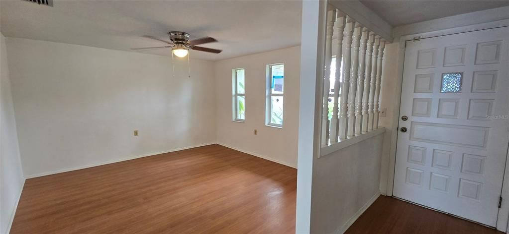 En Venta: $349,999 (2 camas, 2 baños, 1778 Pies cuadrados)