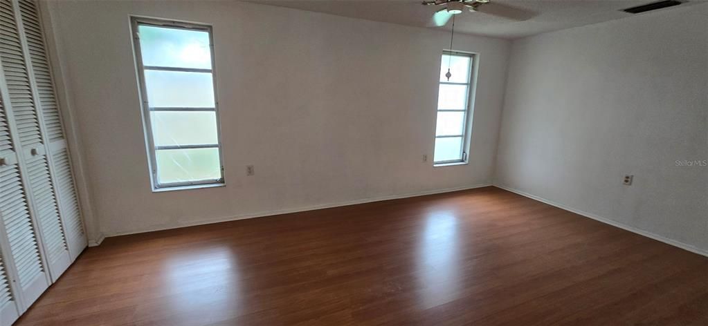 En Venta: $349,999 (2 camas, 2 baños, 1778 Pies cuadrados)