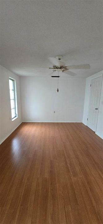 En Venta: $349,999 (2 camas, 2 baños, 1778 Pies cuadrados)