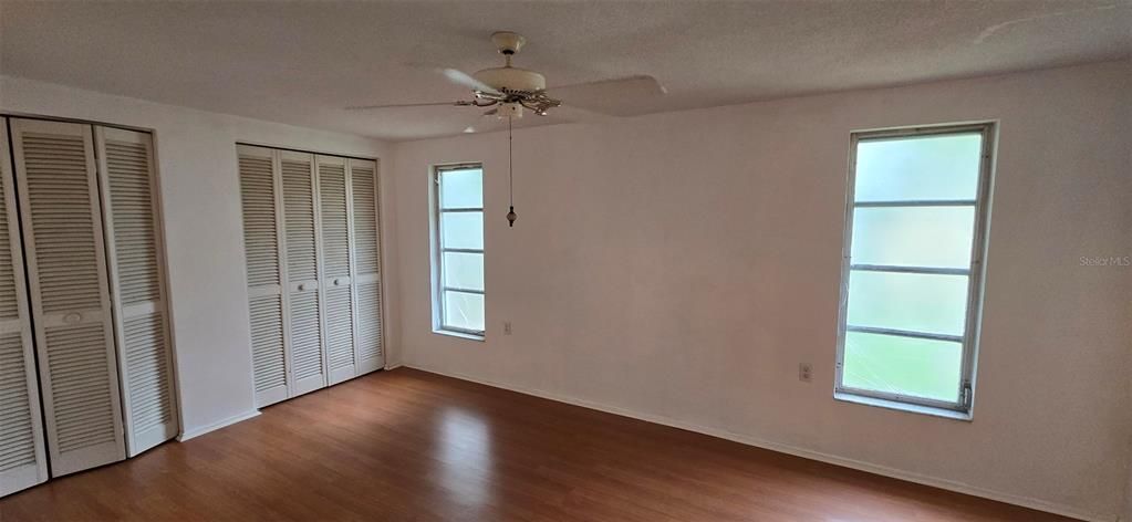 En Venta: $349,999 (2 camas, 2 baños, 1778 Pies cuadrados)