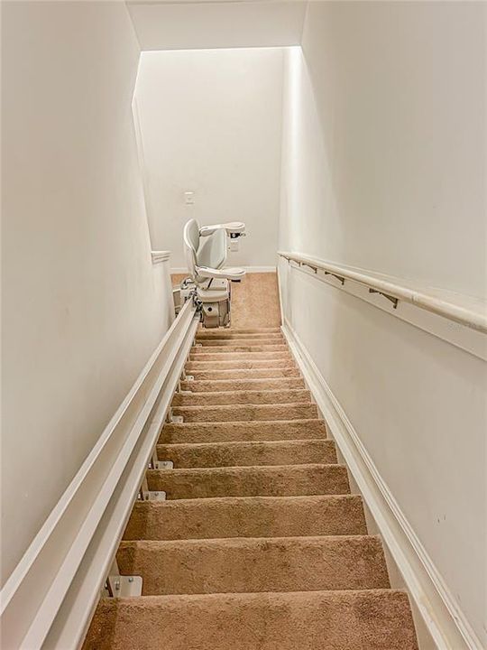 待售: $184,900 (2 贝兹, 2 浴室, 1230 平方英尺)